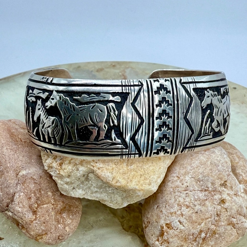 Sterling Silver Horse Motif Cuff Bracelet - Silver - Picture 6 of 16